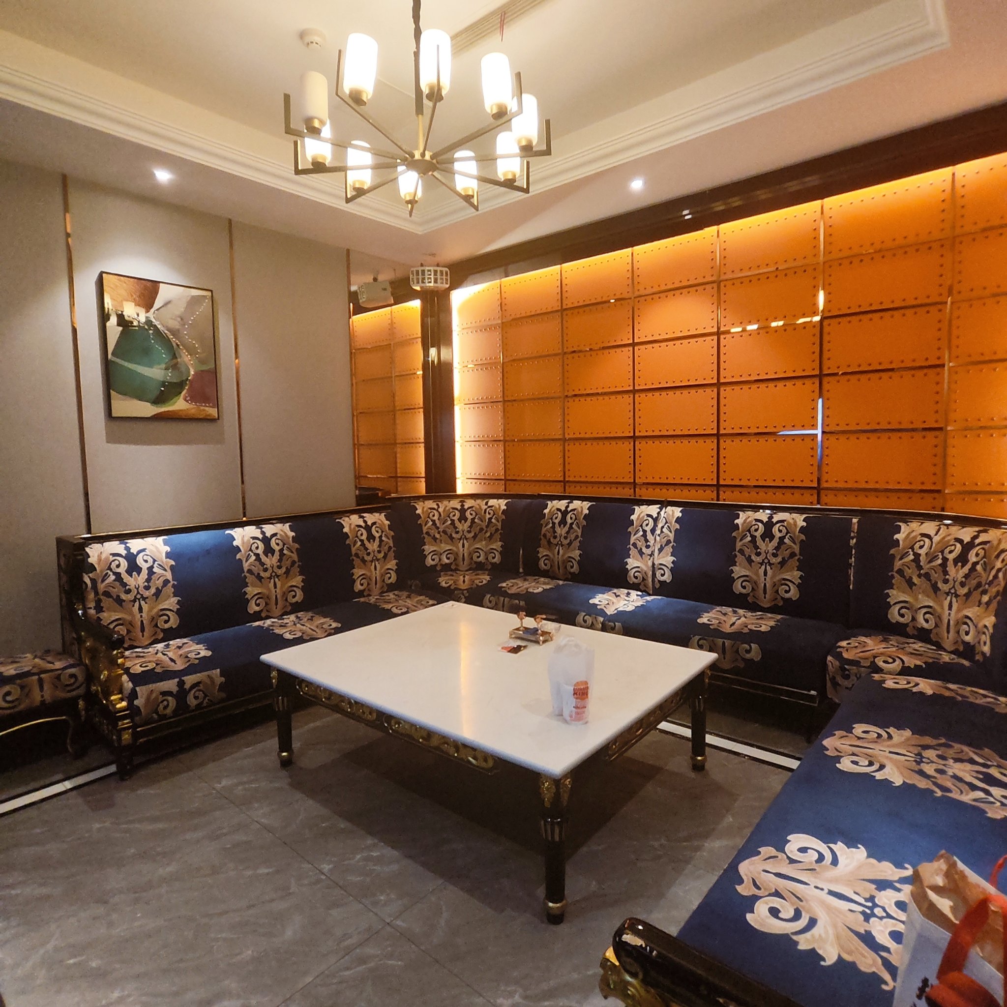 周口商务ktv怎么算费用-西华县ktv预订